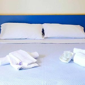 Camera con letto king size